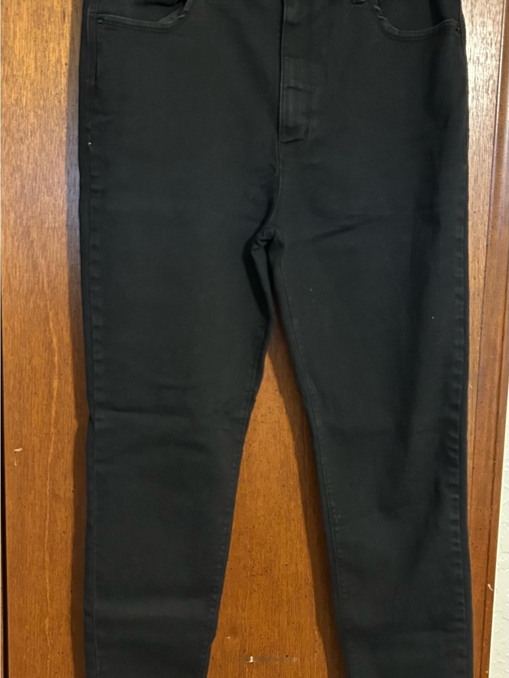 Women’s Curve Appeal Black Skinny Jeans